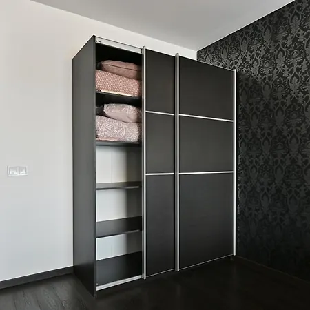 Apartamento Kahe Magamistoaga Ja Suure Elutoaga 3-toaline Korter Vaatega Tallinna Aerikeskusele Tallin