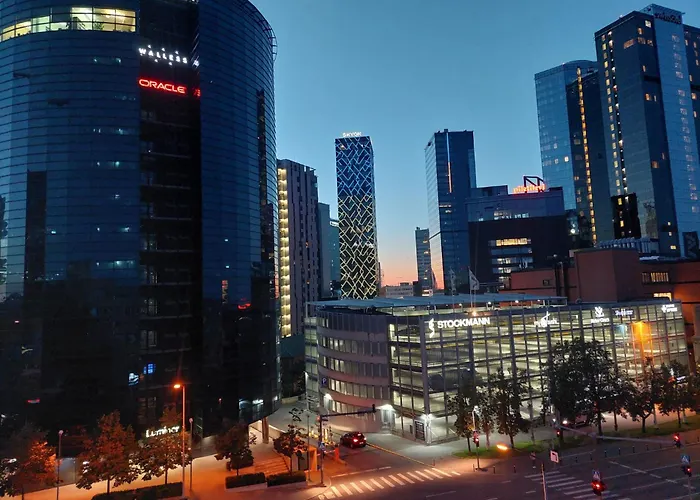 Kahe Magamistoaga Ja Suure Elutoaga 3-toaline Korter Vaatega Tallinna Aerikeskusele Appartamento Reval