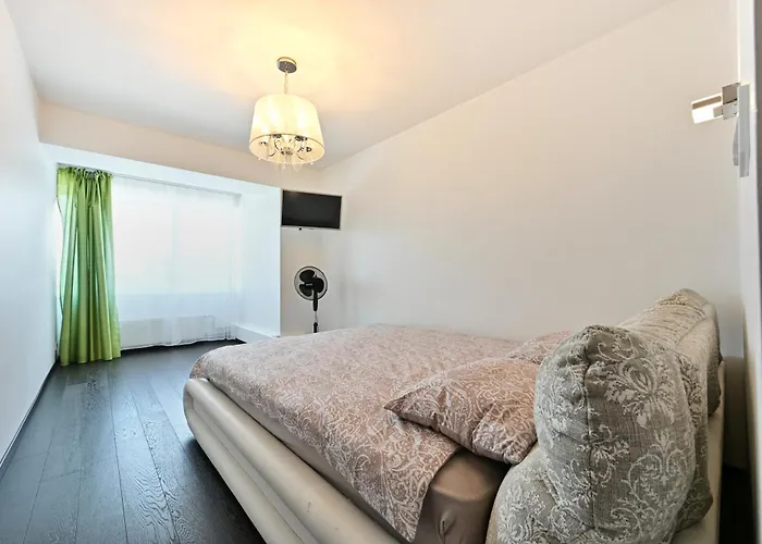 Kahe Magamistoaga Ja Suure Elutoaga 3-toaline Korter Vaatega Tallinna Aerikeskusele Apartment Tallinn