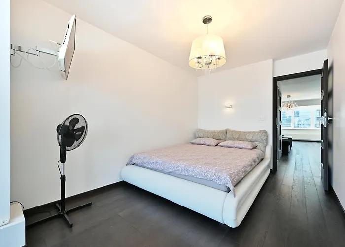 Lejlighed Kahe Magamistoaga Ja Suure Elutoaga 3-toaline Korter Vaatega Tallinna Aerikeskusele Tallinn